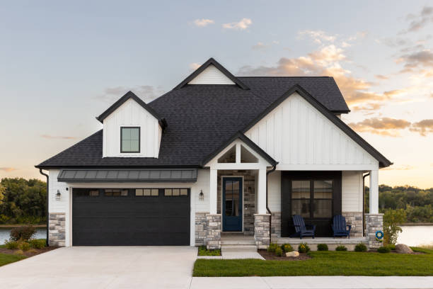 Best Roof Maintenance and Cleaning  in Altamont, OR